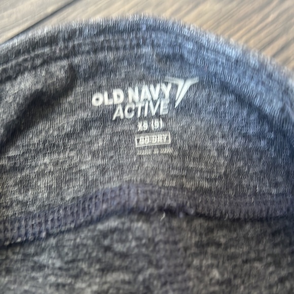 2 Active leggings - Picture 2 of 3